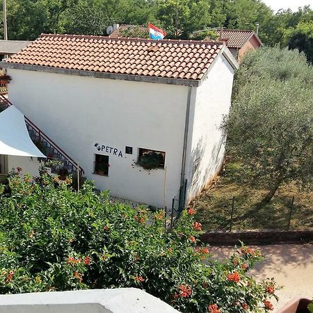 Kuca Za Odmor Petra Apartamento Cepljani Exterior foto