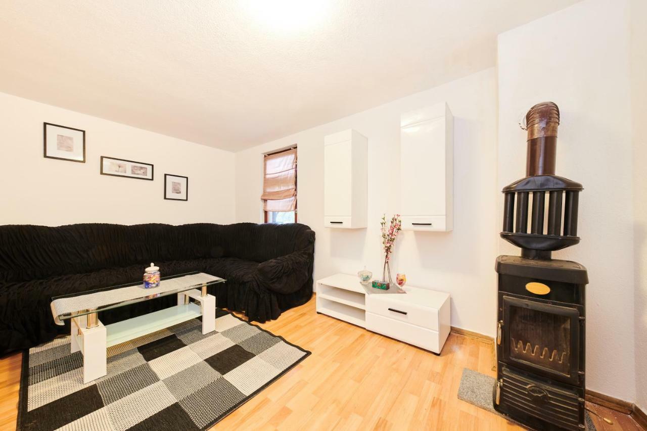 Kuca Za Odmor Petra Apartamento Cepljani Exterior foto