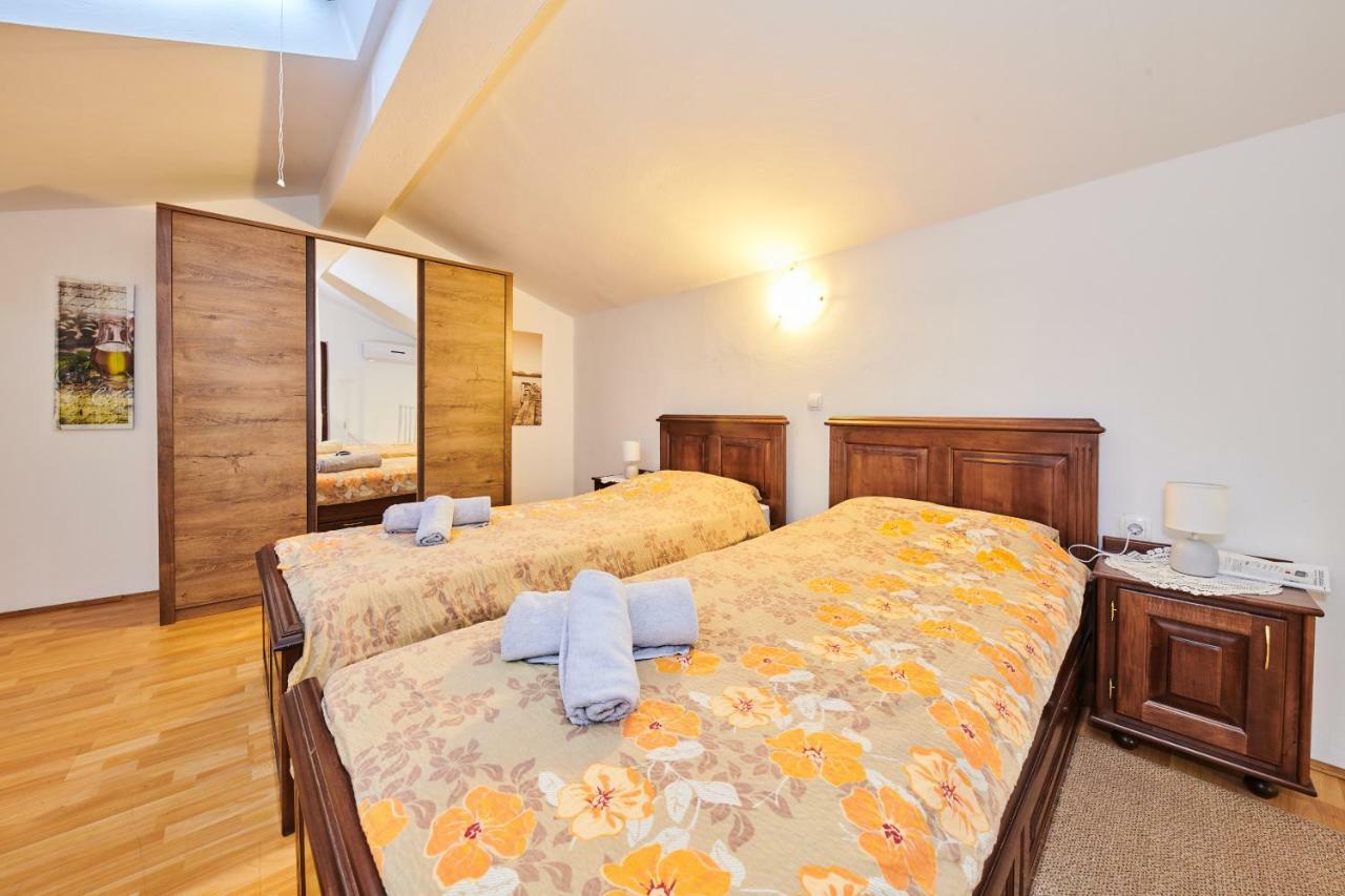 Kuca Za Odmor Petra Apartamento Cepljani Exterior foto
